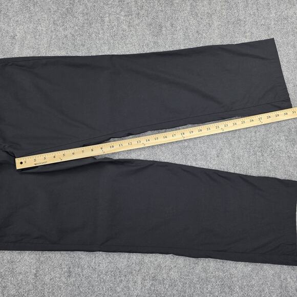 Eddie Bauer Pants Mens 36x32 Black Straight Fit Nylon Spandex Zip Pocket Outdoor - Picture 7 of 16